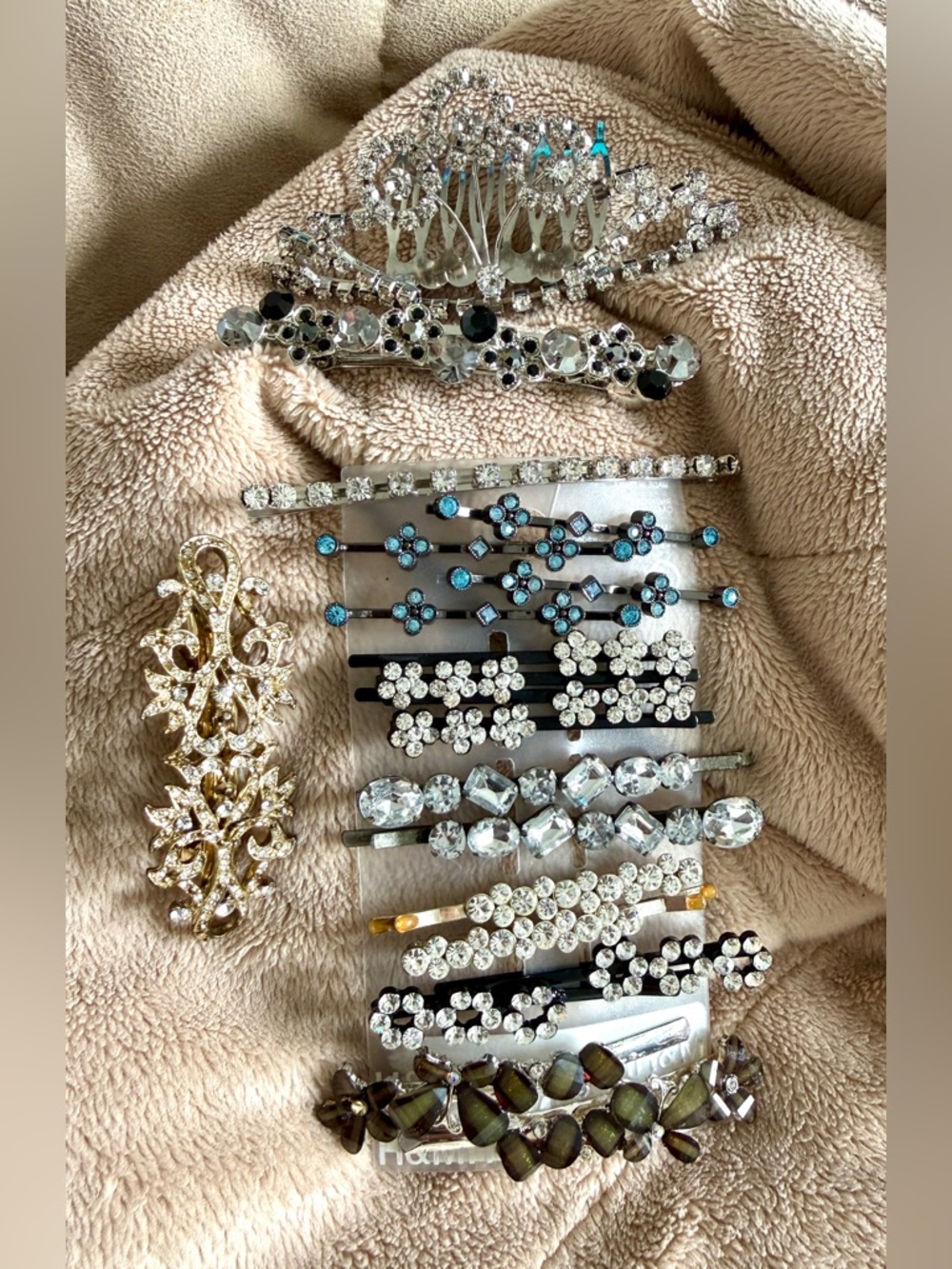 Y2K set 20 pcs Crystals Rhinestones Hair Clips bobby pins barrettes mini crown
